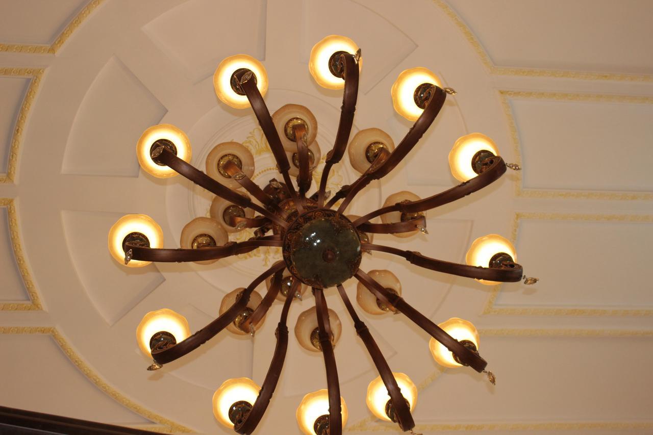 Kok-Art Hotel Jalal-Abad Exterior photo