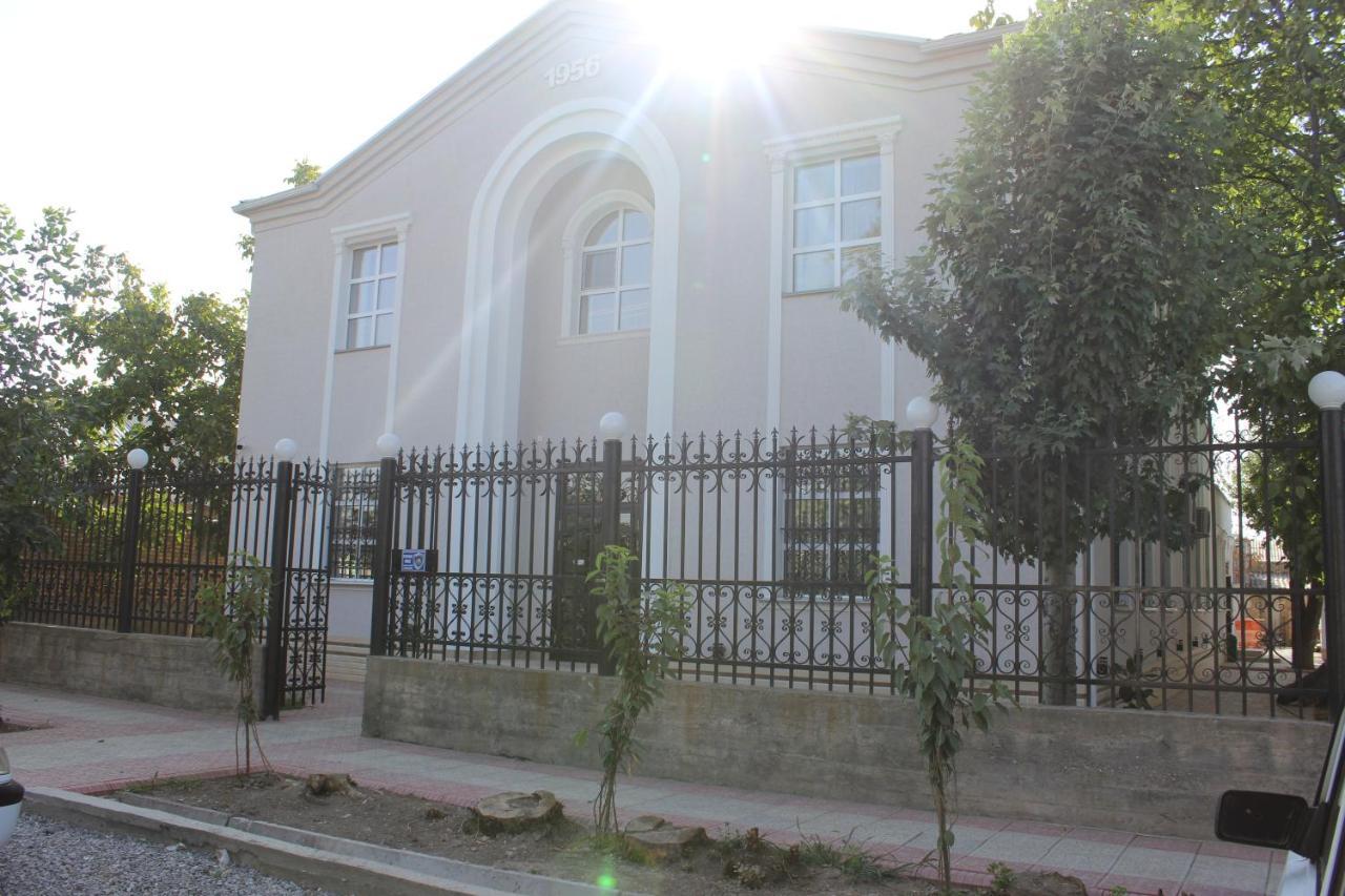 Kok-Art Hotel Jalal-Abad Exterior photo